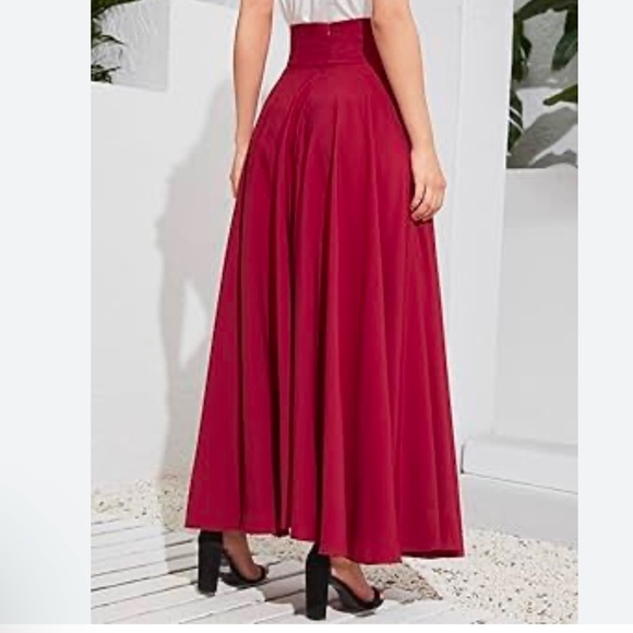 Stunning Maxi Skirt Burgundy Dark red Flowy Lightweight Pleated Belted Bow XXL - Picture 4 of 14